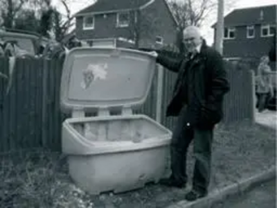 Cllr Steve Day and those grit bins