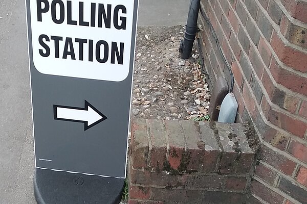 Signpost to polling station.